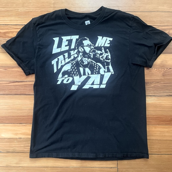LA Knight Let Me Talk To Ya WWE Authentic Largely Black T-shirt - Picture 2 of 4